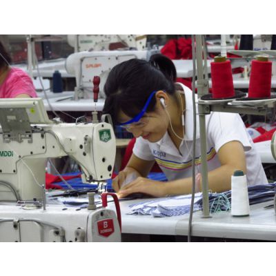 针织服装加工厂 从设计打样到批量生产的一站式服务